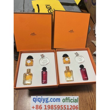 qiqiyg.com Whatsapp:+8619859551206 Betrodd leverantör Q598 2026 REA Modegrossist av högsta kvalitet: Handväskor, kläder och skor till bästa pris