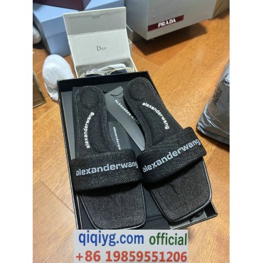 qiqiyg.com Whatsapp:+8619859551206 Betrodd leverantör Q602 2026 REA Modegrossist av högsta kvalitet: Handväskor, kläder och skor till bästa pris