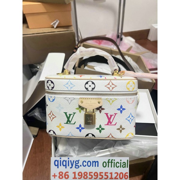 qiqiyg.com Whatsapp:+8619859551206 Betrodd leverantör Q621 2026 REA Modegrossist av högsta kvalitet: Handväskor, kläder och skor till bästa pris