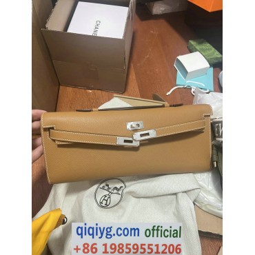 qiqiyg.com Whatsapp:+8619859551206 Betrodd leverantör Q626 2026 REA Modegrossist av högsta kvalitet: Handväskor, kläder och skor till bästa pris