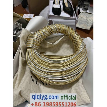 qiqiyg.com Whatsapp:+8619859551206 Betrodd leverantör Q636 2026 REA Modegrossist av högsta kvalitet: Handväskor, kläder och skor till bästa pris