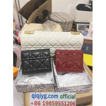 qiqiyg.com Whatsapp:+8619859551206 Betrodd leverantör Q641 2026 REA Modegrossist av högsta kvalitet: Handväskor, kläder och skor till bästa pris