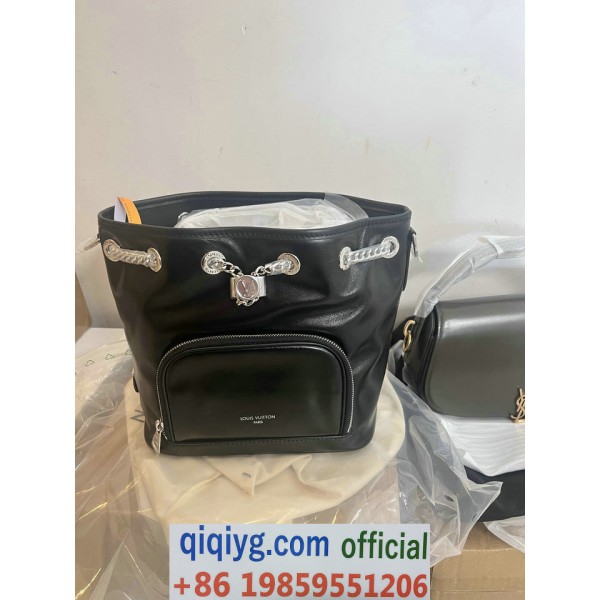 qiqiyg.com Whatsapp:+8619859551206 Betrodd leverantör Q645 2026 REA Modegrossist av högsta kvalitet: Handväskor, kläder och skor till bästa pris