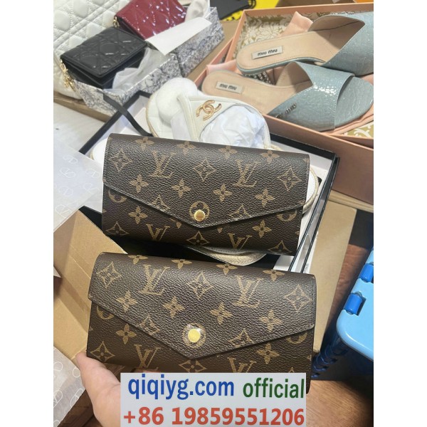 qiqiyg.com Whatsapp:+8619859551206 Betrodd leverantör Q673 2026 REA Modegrossist av högsta kvalitet: Handväskor, kläder och skor till bästa pris