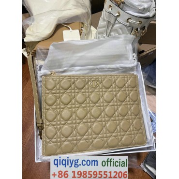 qiqiyg.com Whatsapp:+8619859551206 Betrodd leverantör Q677 2026 REA Modegrossist av högsta kvalitet: Handväskor, kläder och skor till bästa pris