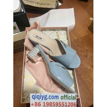 qiqiyg.com Whatsapp:+8619859551206 Betrodd leverantör Q685 2026 REA Modegrossist av högsta kvalitet: Handväskor, kläder och skor till bästa pris