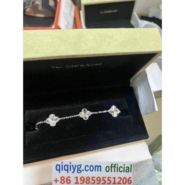 qiqiyg.com Whatsapp:+8619859551206 Betrodd leverantör Q773 2026 REA Modegrossist av högsta kvalitet: Handväskor, kläder och skor till bästa pris