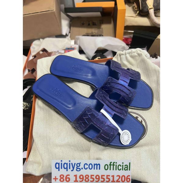 qiqiyg.com Whatsapp:+8619859551206 Betrodd leverantör Q787 2026 REA Modegrossist av högsta kvalitet: Handväskor, kläder och skor till bästa pris