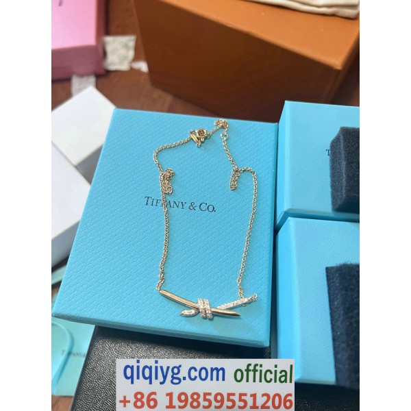 qiqiyg.com Whatsapp:+8619859551206 Betrodd leverantör Q802 2026 REA Modegrossist av högsta kvalitet: Handväskor, kläder och skor till bästa pris