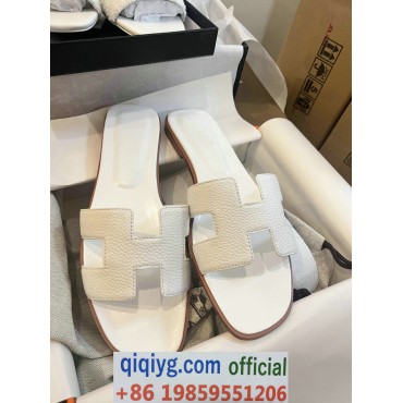 qiqiyg.com Whatsapp:+8619859551206 Betrodd leverantör Q814 2026 REA Modegrossist av högsta kvalitet: Handväskor, kläder och skor till bästa pris