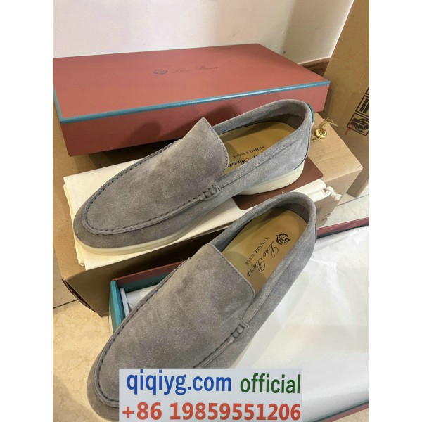 qiqiyg.com Whatsapp:+8619859551206 Betrodd leverantör Q820 2026 REA Modegrossist av högsta kvalitet: Handväskor, kläder och skor till bästa pris