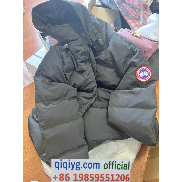 qiqiyg.com Whatsapp:+8619859551206 Betrodd leverantör Q830 2026 REA Modegrossist av högsta kvalitet: Handväskor, kläder och skor till bästa pris